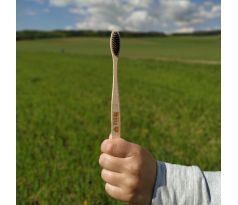 Bambusová zubná kefka s vlastným menom