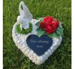Srdce na hrob s anjelom a ružami - spomienková dekorácia s vlastným textom